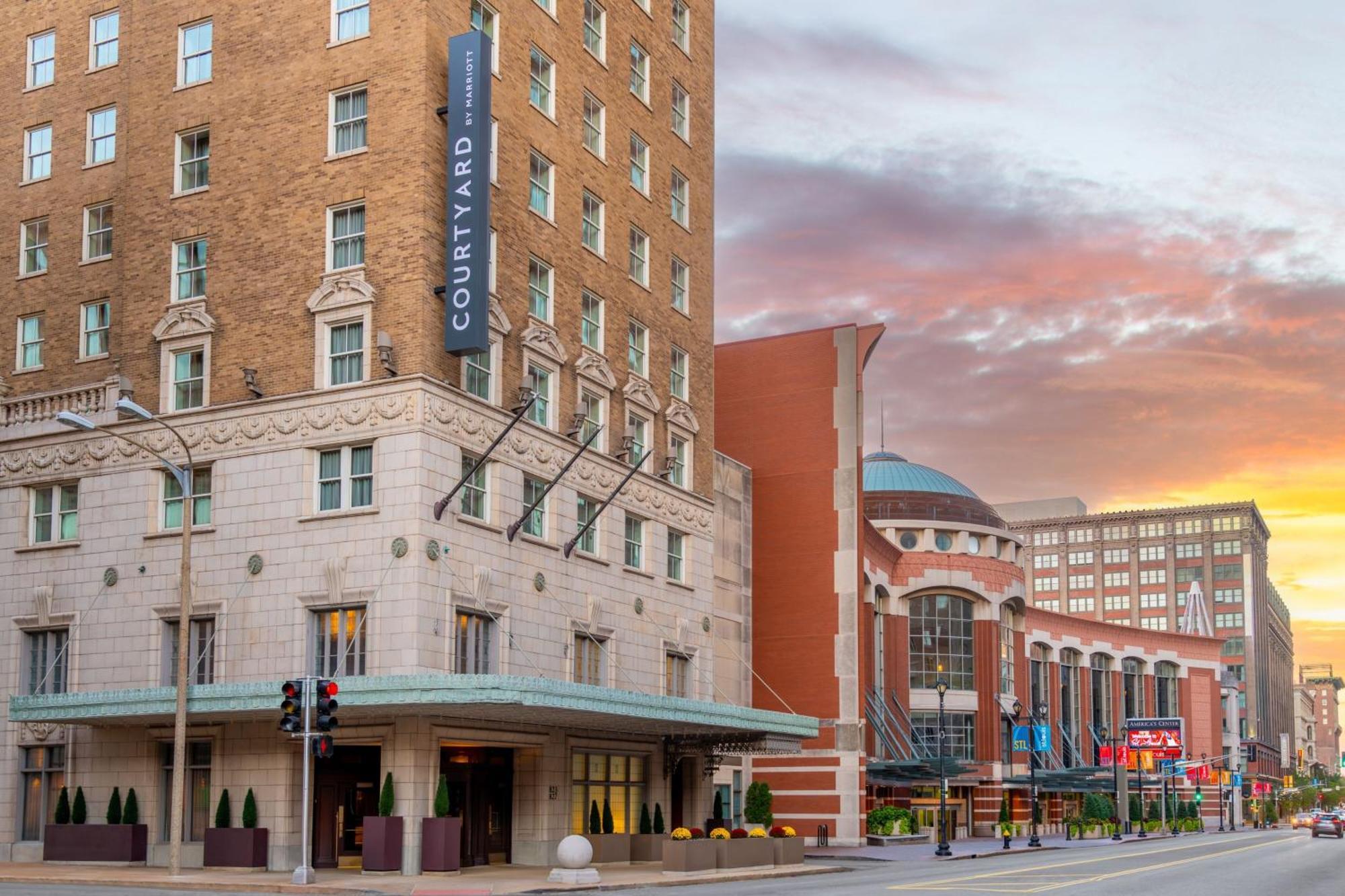 Hotel Courtyard St. Louis Downtown/Convention Center Extérieur photo